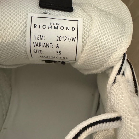 JOHN RICHMOND - Picture 8 of 9